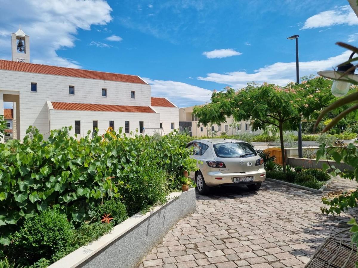 Tianri Apartment Đảo Korčula Ngoại thất bức ảnh